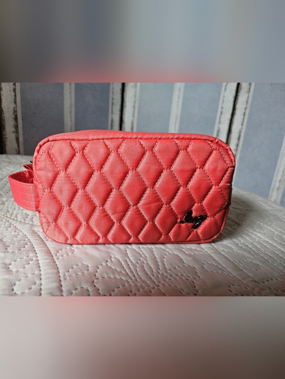 NWOT Lug Mini Bolt In Watermelon